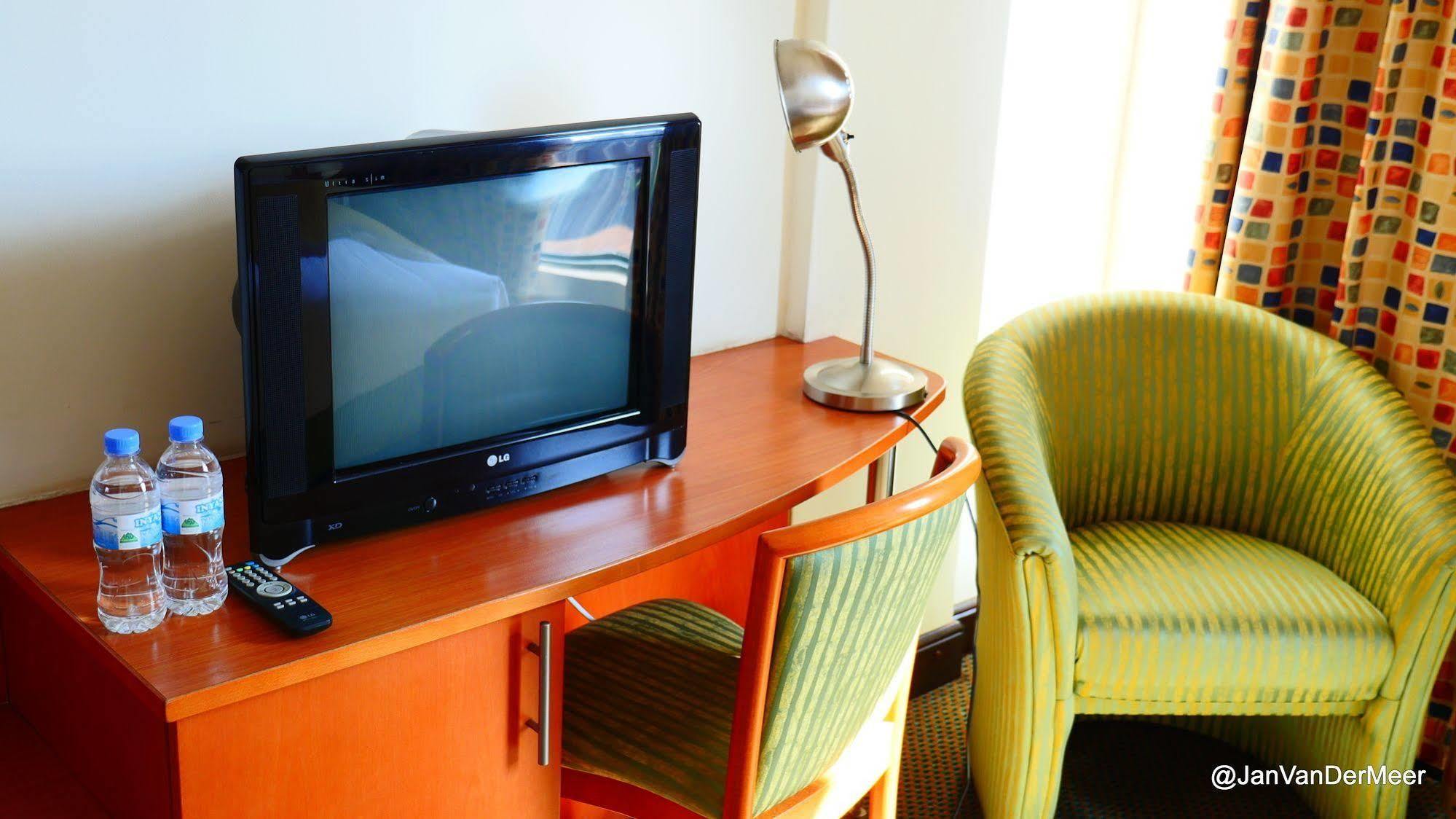 Gorillas City Centre Hotel キガリ エクステリア 写真
